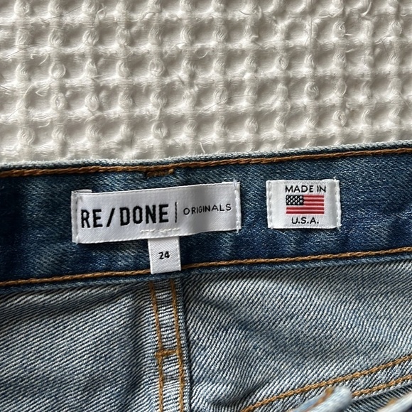 Re/Done High Rise Stove Pipe Jeans in Medium Vain Size 24 - Picture 4 of 13